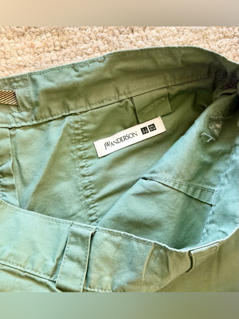 Men’s JW Anderson Uniqlo Green Chino Shorts - Picture 5 of 5